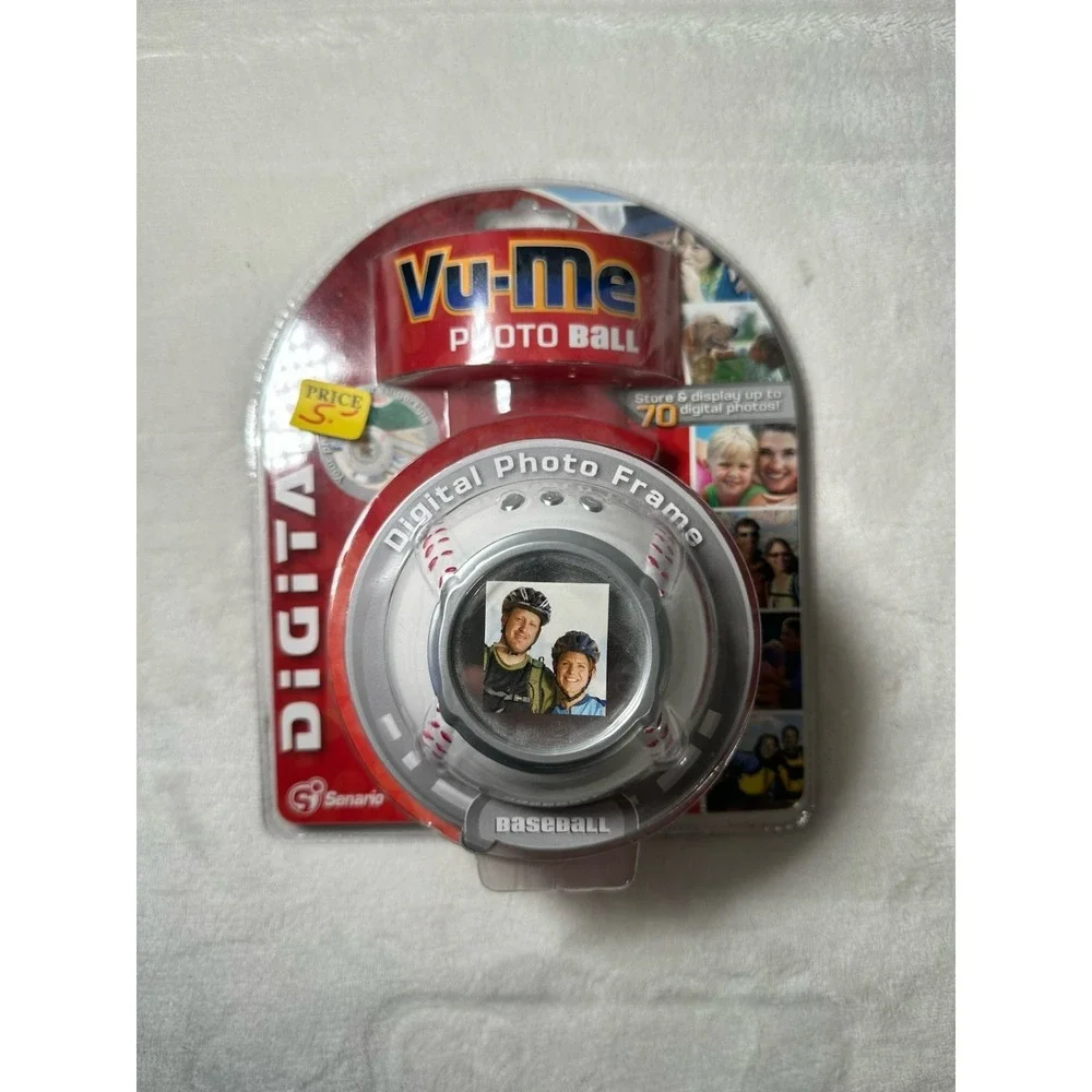 Senario Vu-Me Photo Ball LCD Digital Photo Frame Baseball 1.5